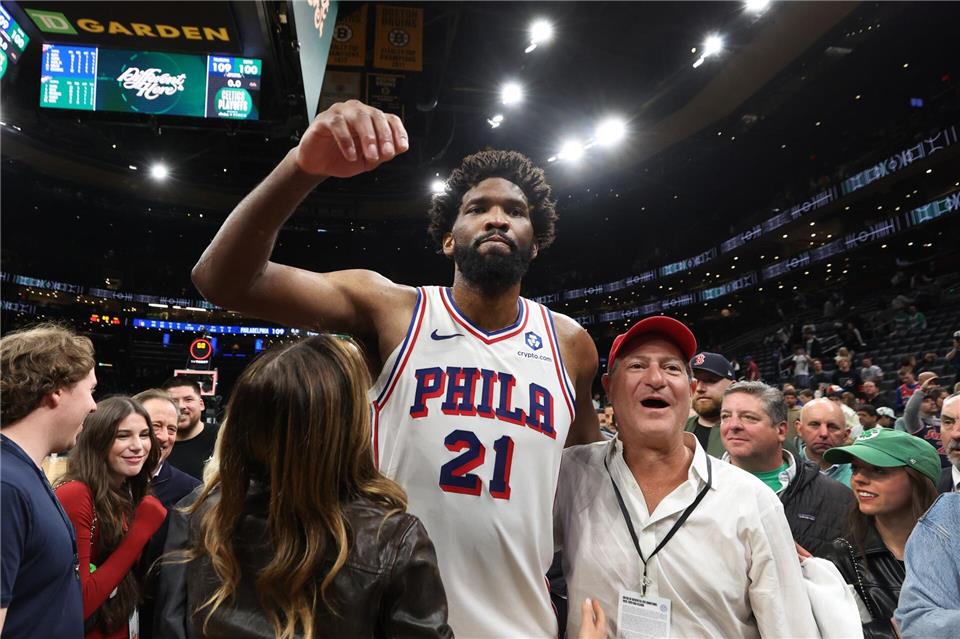 Die 76ers jubelten - im TD Garden vor den Boston-Fans.Jim Davis/AP/dpa
