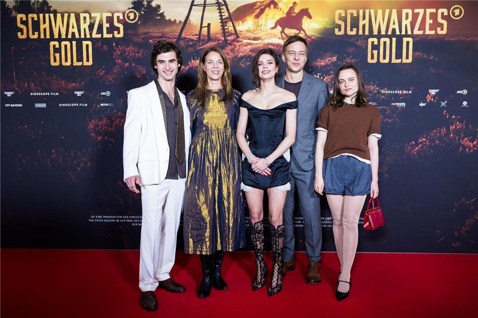 Die ARD-Serie „Schwarzes Gold“ wurde in der Lüneburger Heide gedreht. (Archivbild) Moritz Frankenberg/dpa