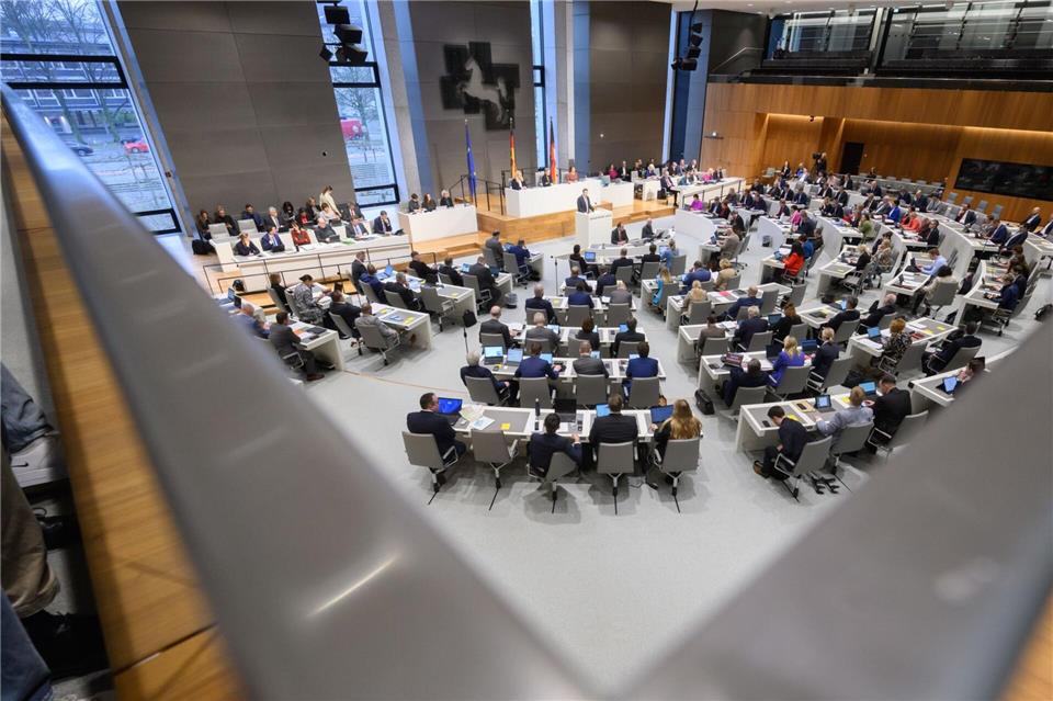 Die Abgeordneten diskutieren heute über die öffentlich-rechtlichen Medien. (Archivbild)Julian Stratenschulte/dpa