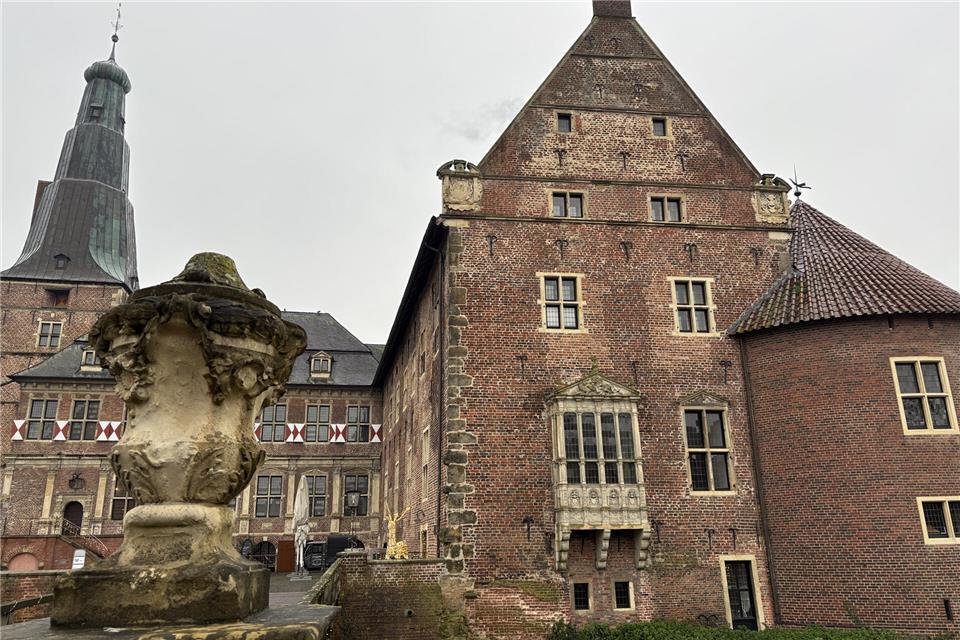 Die Abwasserleitung im Schloss Raesfeld müssen erneuert werden. Dort kommt es immer wieder zu Verstopfungen.