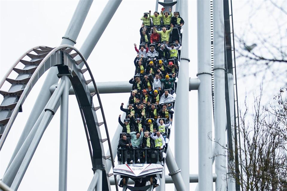Die Achterbahn „Silver Star“ im Europa-Park bleibt in Betrieb. (Archivbild)Tom Weller/dpa