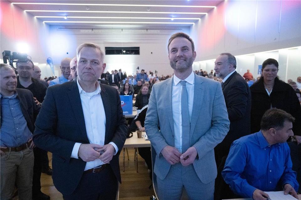 Die AfD zieht mit zwei Frontmännern in den Wahlkampf - und muss sich auf Gegenwind nicht nur von den konkurrierenden Parteien einstellen. (Archivbild) Stefan Sauer/dpa