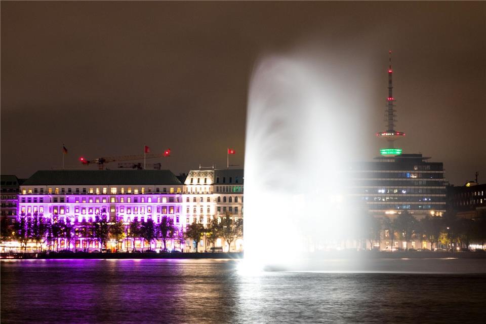 Die Aktion setzt sich für mehr Gleichberechtigung ein. (Archivbild)Daniel Bockwoldt/dpa