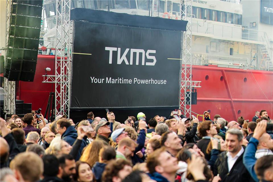 Die Aktionärinnen und Aktionäre von TKMS sollen am Freitag für die Verselbstständigung der Thyssenkrupp-Marineschiffbausparte stimmen. (Archivbild)Frank Molter/dpa