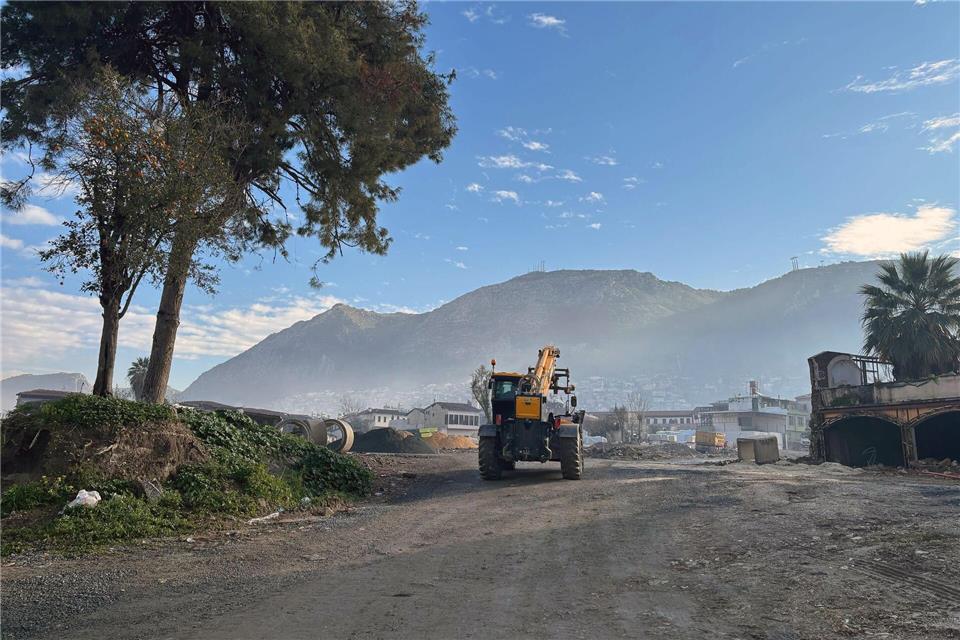 Die Altstadt Antakyas, einst mit ihren engen Gassen beliebt bei Touristen, ist vollständig zerstört.Mirjam Schmitt/dpa