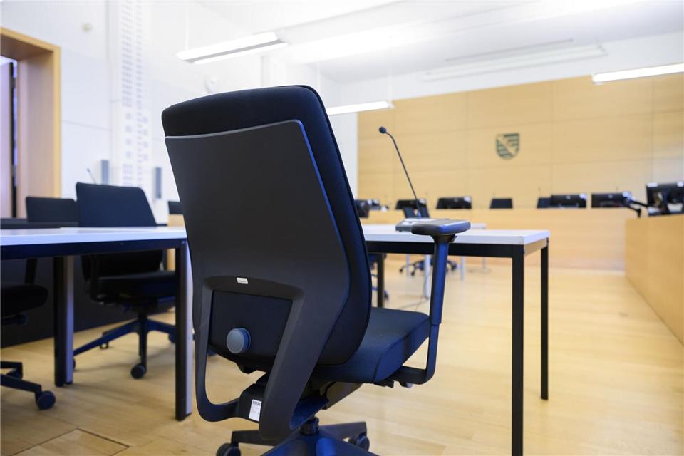 Die Anklage gegen den 37-Jährigen wurde vor dem Landgericht Dresden erhoben. (Archivbild)Robert Michael/dpa