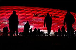 Die Anreise zur Allianz-Arena war vor allem mit dem Auto etwas langwieriger als sonst. Sven Hoppe/dpa