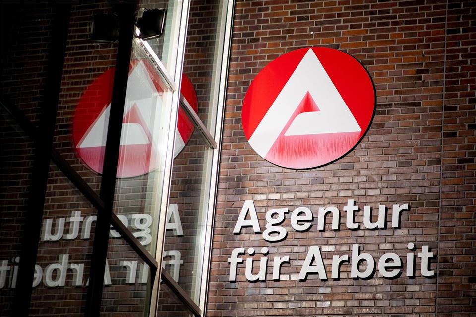 Die Arbeitsagentur nennt die Arbeitslosenzahl für Juli.Hauke-Christian Dittrich/dpa