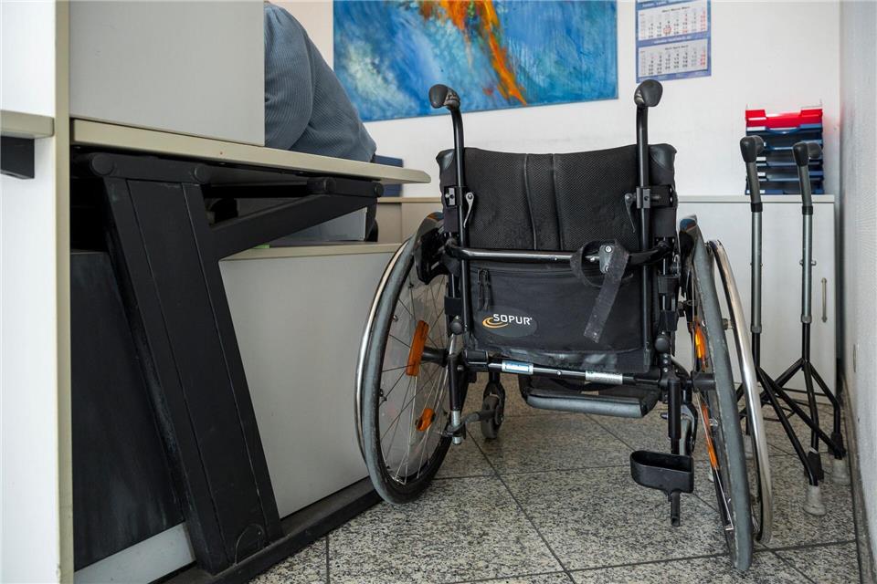 Die Arbeitslosigkeit bei Behinderten steigt. (Foto Illustration)Daniel Vogl/dpa