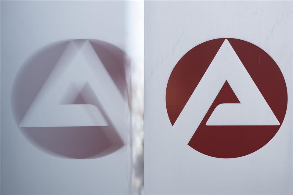 Die Arbeitslosigkeit in Sachsen ist im Februar kaum verändert geblieben (Symbolbild).Sebastian Kahnert/dpa