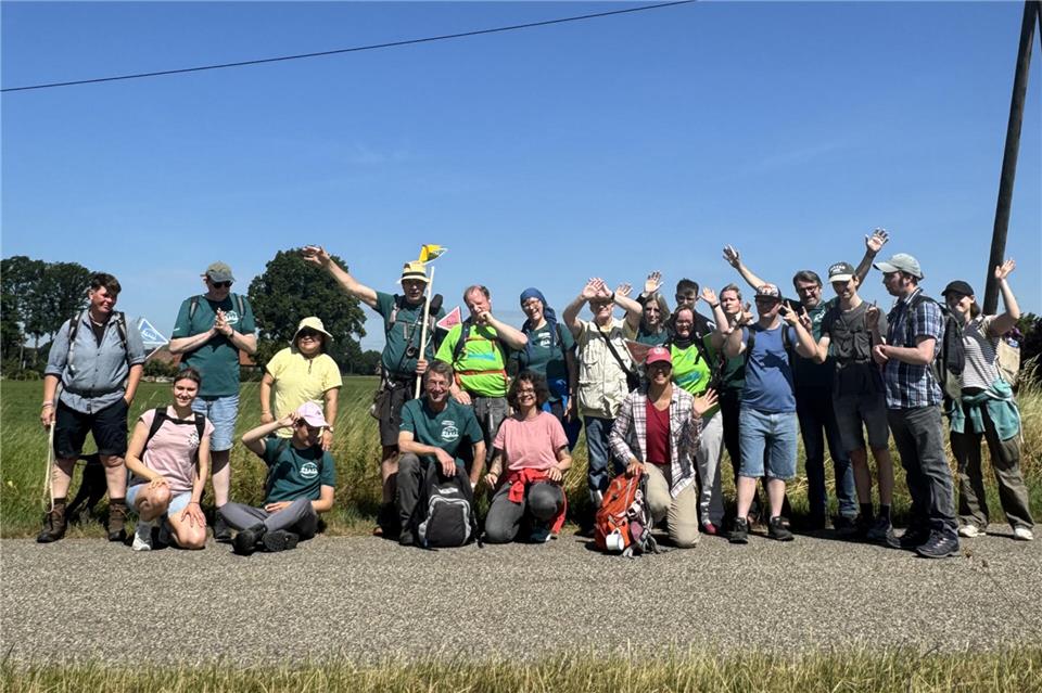 Die Arche Deutschland organisierte wieder ein Wanderung. In diesem Jahr ging es von Borken aus in Richtung Tecklenburg. Am 10. Juli will die Gruppe dort ankommen.
