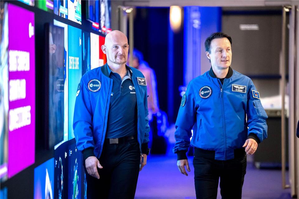 Die Astronauten Alexander Gerst und Matthias Maurer sehen große Chancen in der „Artemis“-Mission.Sina Schuldt/dpa