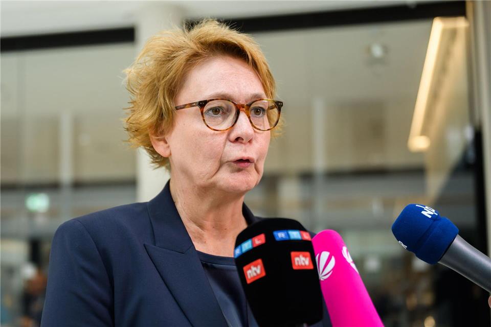 Die Aufarbeitung des mutmaßlichen Verbrechens in Friedland habe Priorität, sagte Behrens.Shireen Broszies/dpa