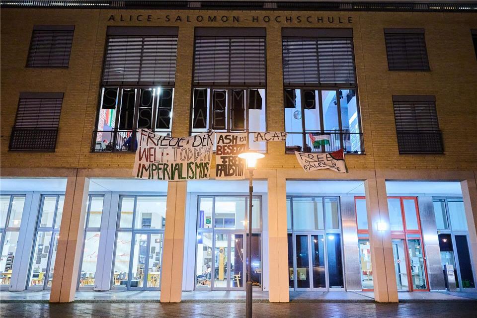 Die Aufarbeitung von Diskriminierung, Antisemitismus und Rassismus ist der Hochschule ein besonderes Anliegen, wie sie mitteilte. (Archivbild)Annette Riedl/dpa