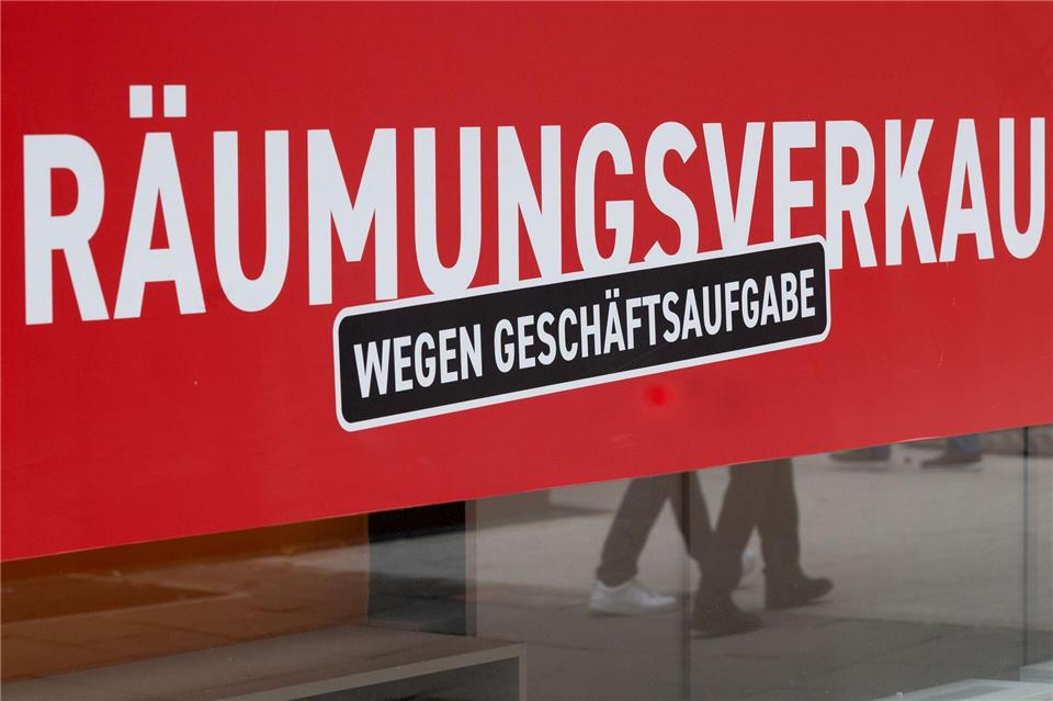 Die Auskunftei Creditreform rechnet damit, dass die Zahl der Firmenpleiten in Deutschland weiter nach oben gehen wird: „Der Pleite-Höhepunkt ist noch nicht erreicht.“ (Symbolbild)Bernd Weißbrod/dpa