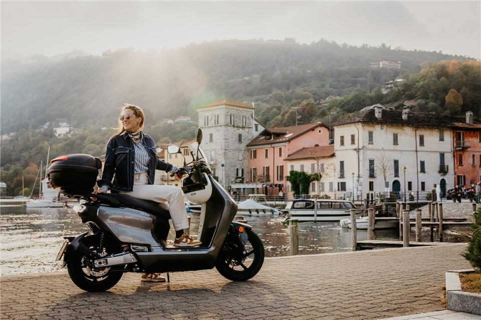 Die Auswahl an elektrischen Rollern steigt: Auch der Zero LS1 wirft dabei seine Räder in den Ring.Zero Motorcycles/dpa-tmn