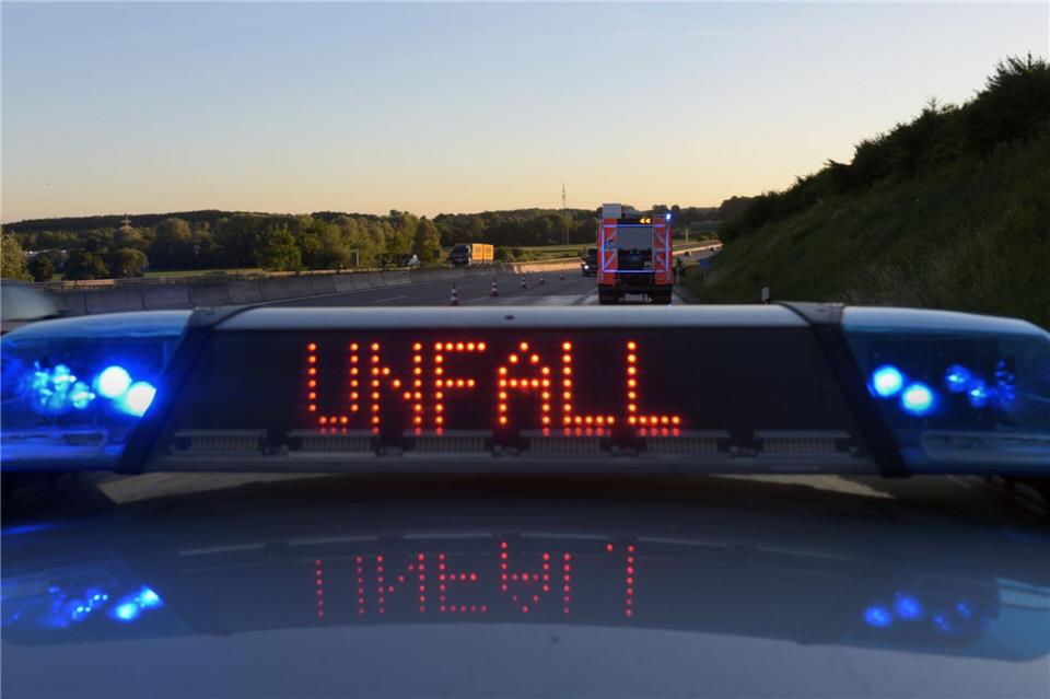 Die Autobahn 3 in Unterfranken ist Richtung Frankfurt/Main gesperrt. (Symbolbild)Stefan Puchner/dpa