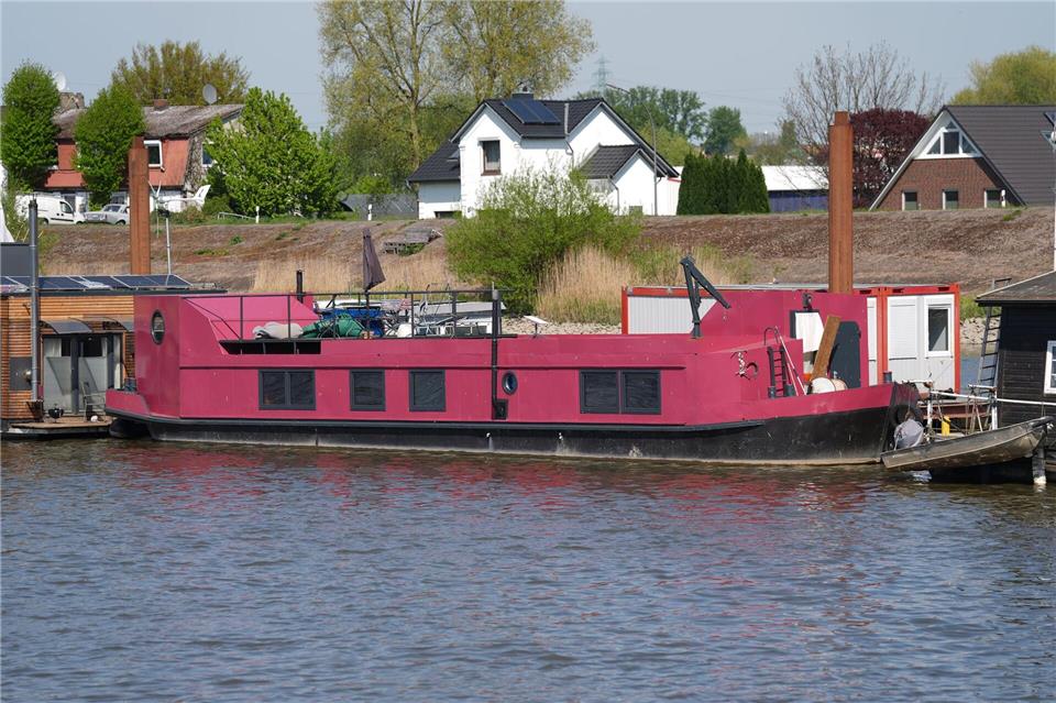 Die Autorin lebte auf einem Hausboot in Hamburg-Moorfleet. (Archivbild)Marcus Brandt/dpa