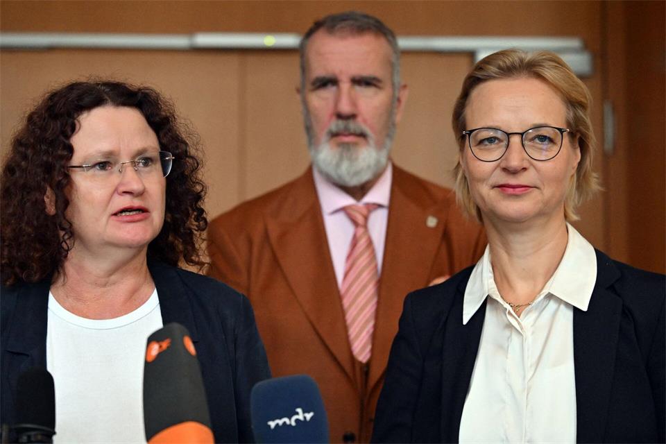 Die BSW-Fraktion in Thüringen wurde aufgelöst - und eine neue Fraktion gegründet.Martin Schutt/dpa