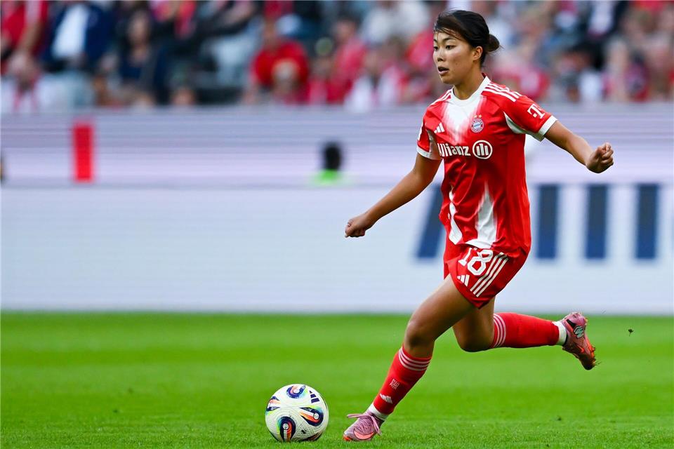 Die Bayern binden Tanikawa langfristig. (Archivbild)Sven Hoppe/dpa