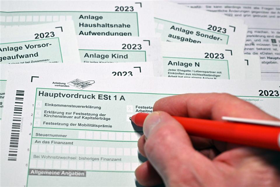 Die Bearbeitungszeiten für Einkommensteuererklärung variieren von Bundesland zu Bundesland.  Martin Schutt/dpa