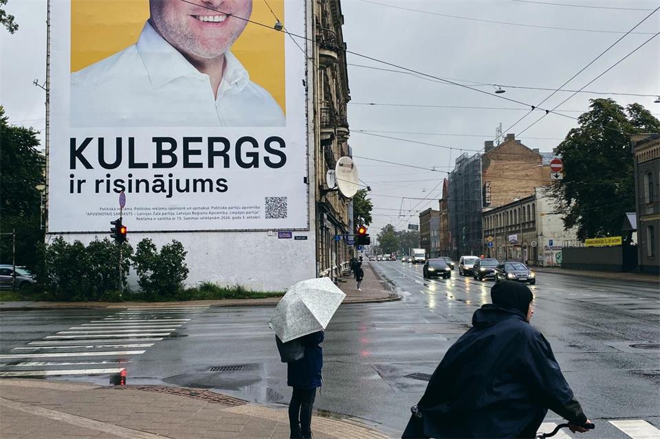Die Bedrohung durch Russland und sozialpolitische Herausforderungen waren die Hauptthemen des Wahlkampfs. (Archivbild) Alexander Welscher/dpa