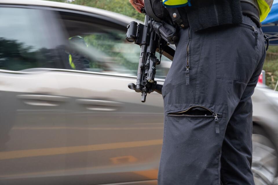 Die Behörden sprachen kurz nach Beginn von einem ruhigen Verlauf.Harald Tittel/dpa