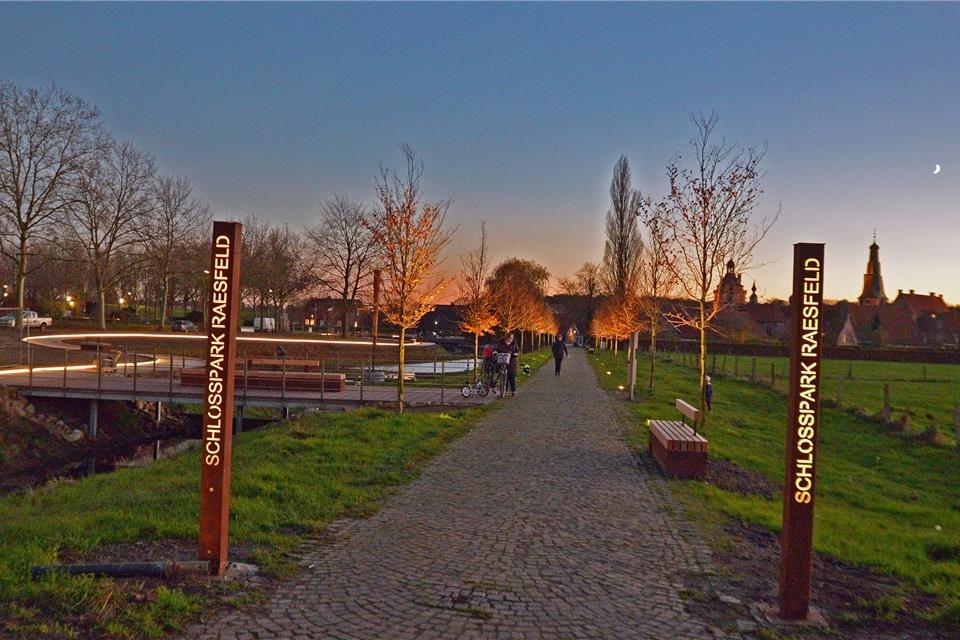 Die Beleuchtung des Geländes am Karpfenteich hat die Gemeinde bereits reduziert.