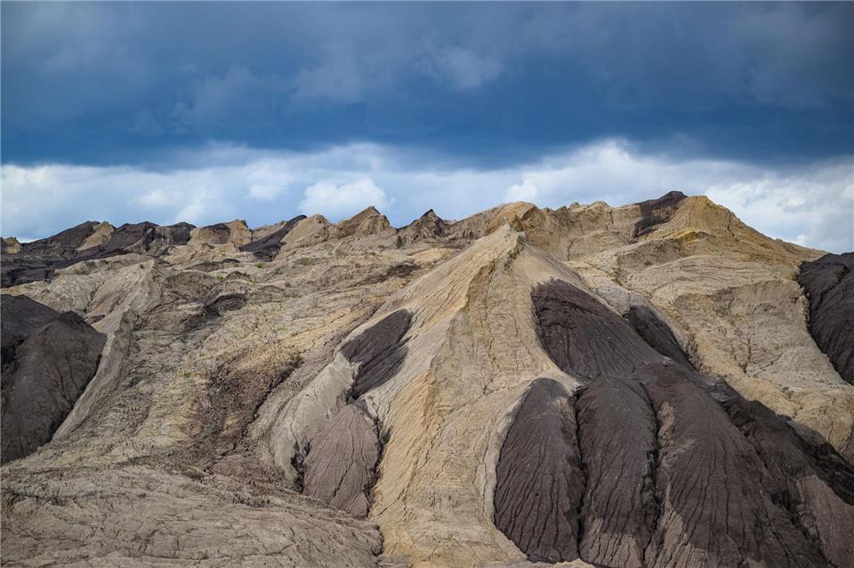 Die Bergbaufolgelandschaften sollen sukzessive rekultiviert werden. (Archivbild)Patrick Pleul/dpa