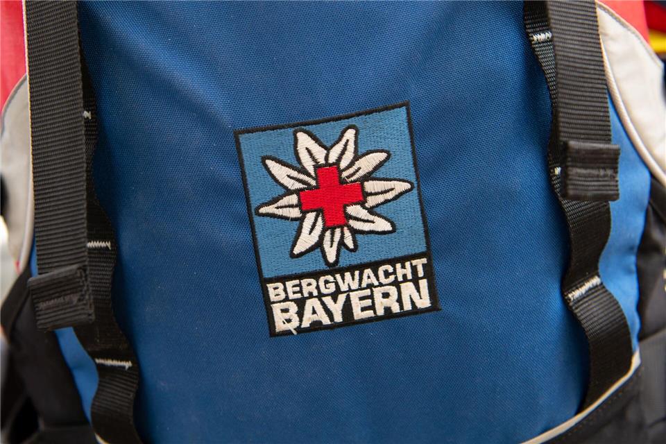 Die Bergwacht Oberstdorf half bei der Bergung des tödlich Verunglückten aus dem steilen und eisigen Gelände. (Symbolbild)Sven Hoppe/dpa