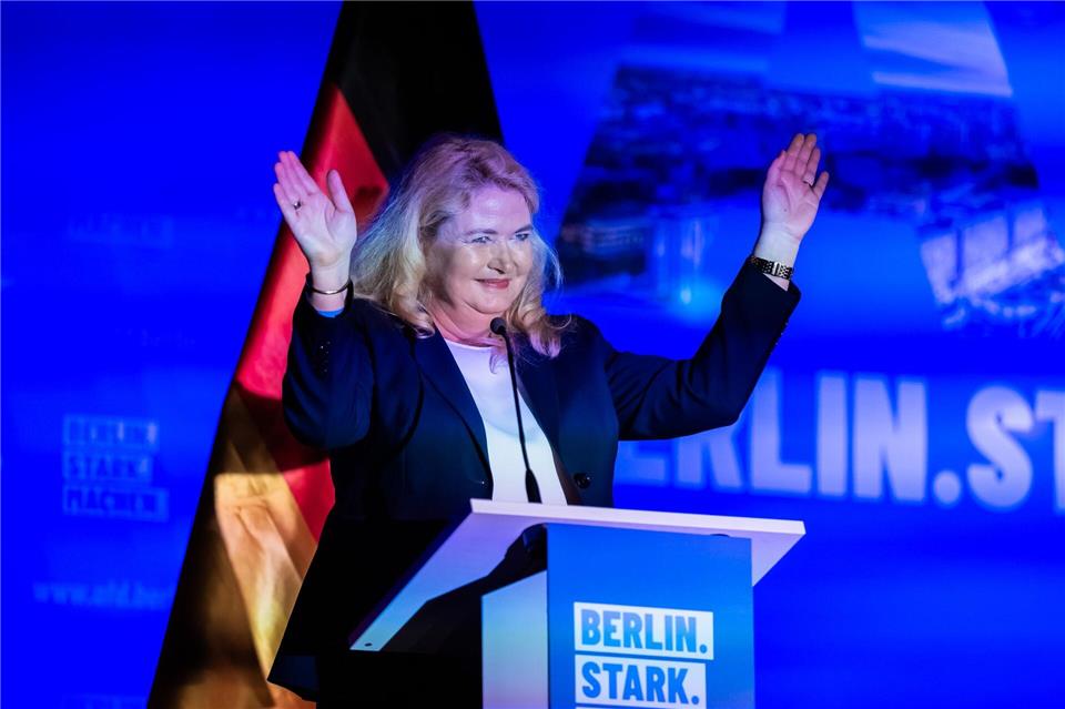 Die Berliner AfD musste mit ihrem Parteitag zum wiederholten Male ins Nachbarland Brandenburg ausweichen. Christoph Soeder/dpa