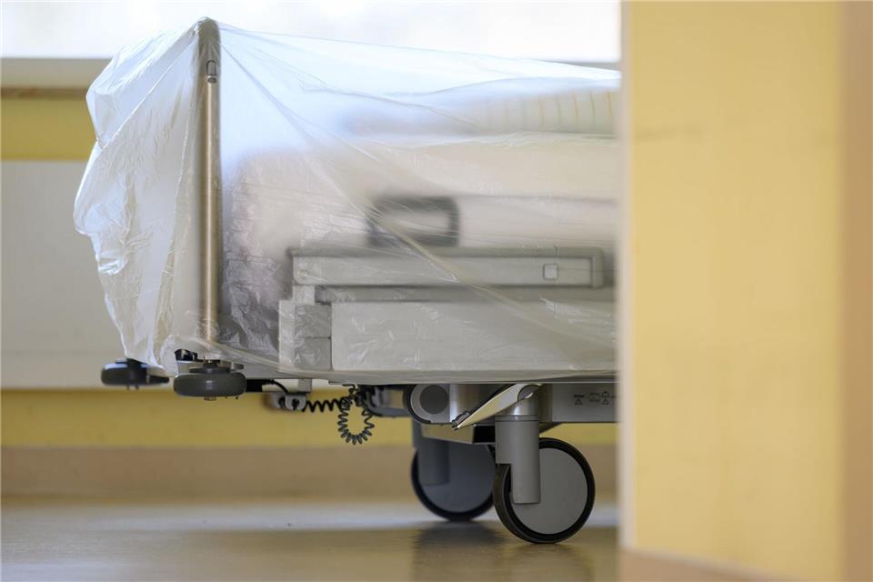 Die Berliner Gesundheitsakteure warnen vor Einschnitten in Krankenhäusern, Arztpraxen und bei der psychotherapeutischen Versorgung. (Symbolbild)Hendrik Schmidt/dpa