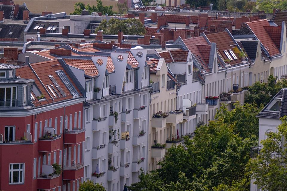 Die Berliner Grünen-Fraktion will den Wohnungsmarkt in Berlin deutlich stärker regulieren. (Archivfoto) Monika Skolimowska/dpa