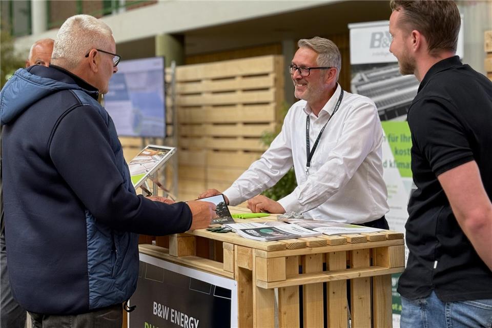 Die Besucher der Messe können sich von den B&W Energy-Experten individuell beraten lassen.