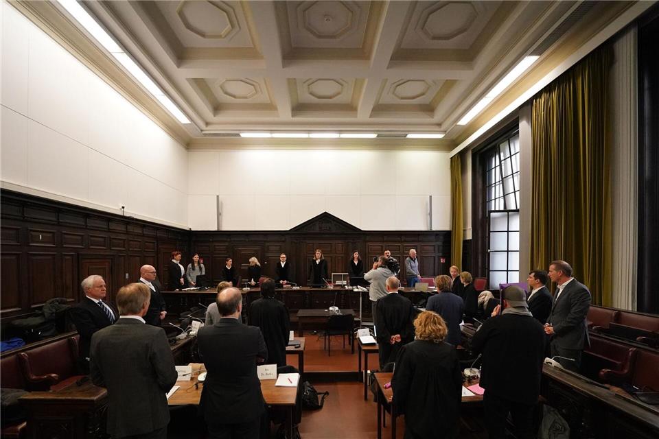 Die Beteiligten am Block-Prozess sind zum 21. Mal im Gerichtssaal zusammengekommen.Marcus Brandt/Pool dpa/dpa