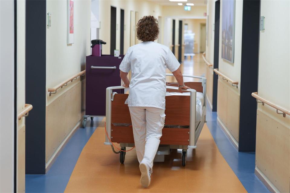 Die Bettenauslastung in Hamburger Kliniken lag 2025 bei 76,2 Prozent. (Archivbild)Marcus Brandt/dpa