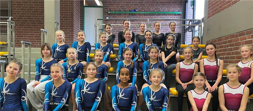 Die Borkener Teams sind mit ihren Leistungen bei den Bezirksmeisterschaften im Geräteturnen sehr zufrieden.