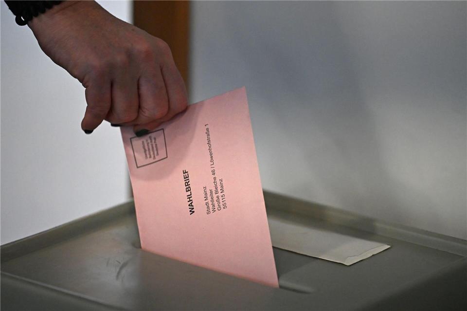 Die Briefwahl in Rheinland-Pfalz ist längst angelaufen. (Archivfoto)Michael Brandt/dpa