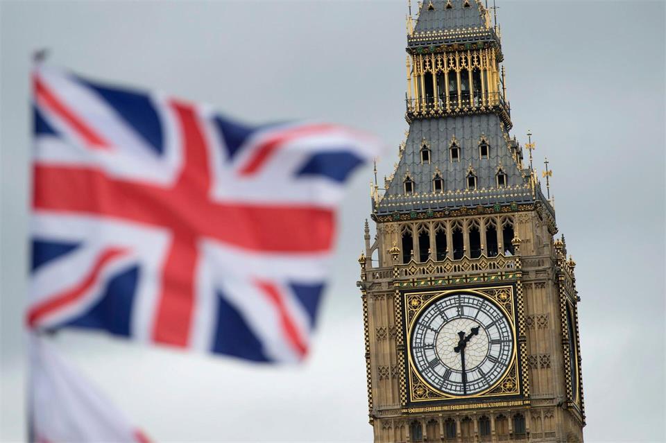 Die Briten planen eine Übernachtungssteuer in England. (Archivbild)Hannah Mckay/epa/dpa-tmn