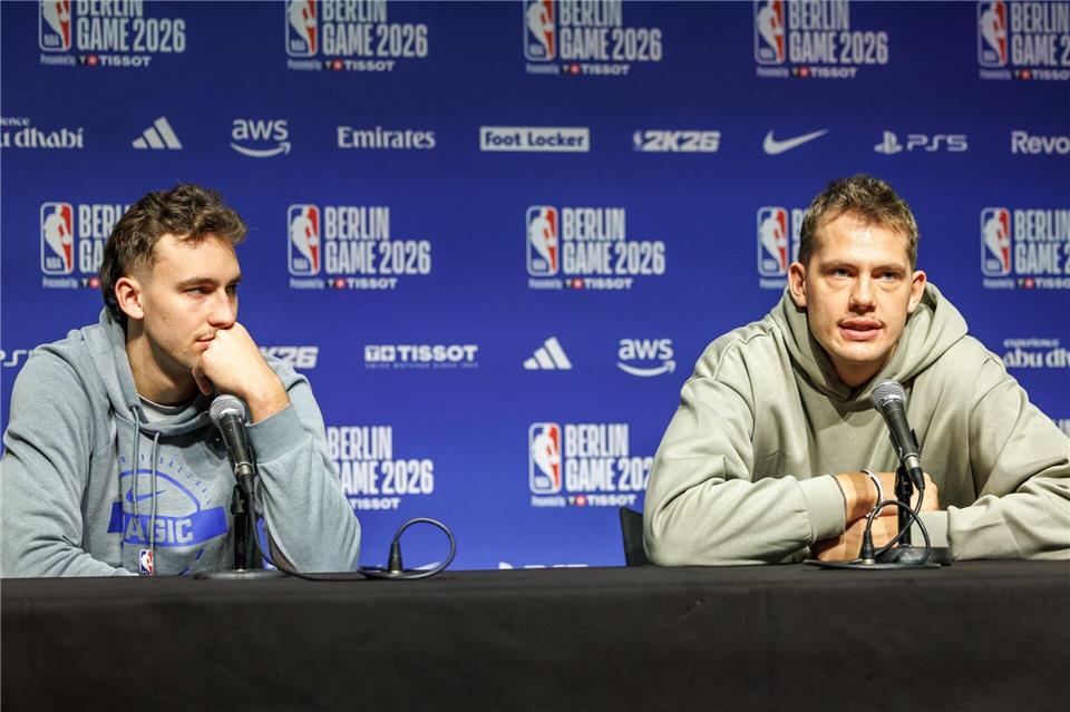 Die Brüder hoffen auf einen gemeinsamen Einsatz in ihrer Heimat.Andreas Gora/dpa