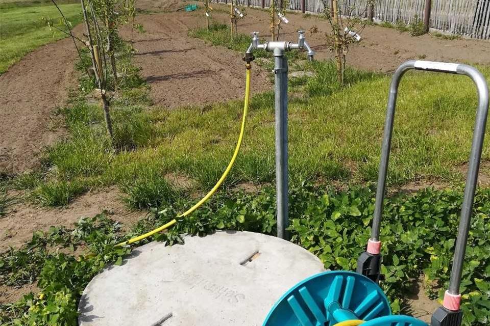 Die Brunnenanlage ist auf der Babywiese errichtet worden.