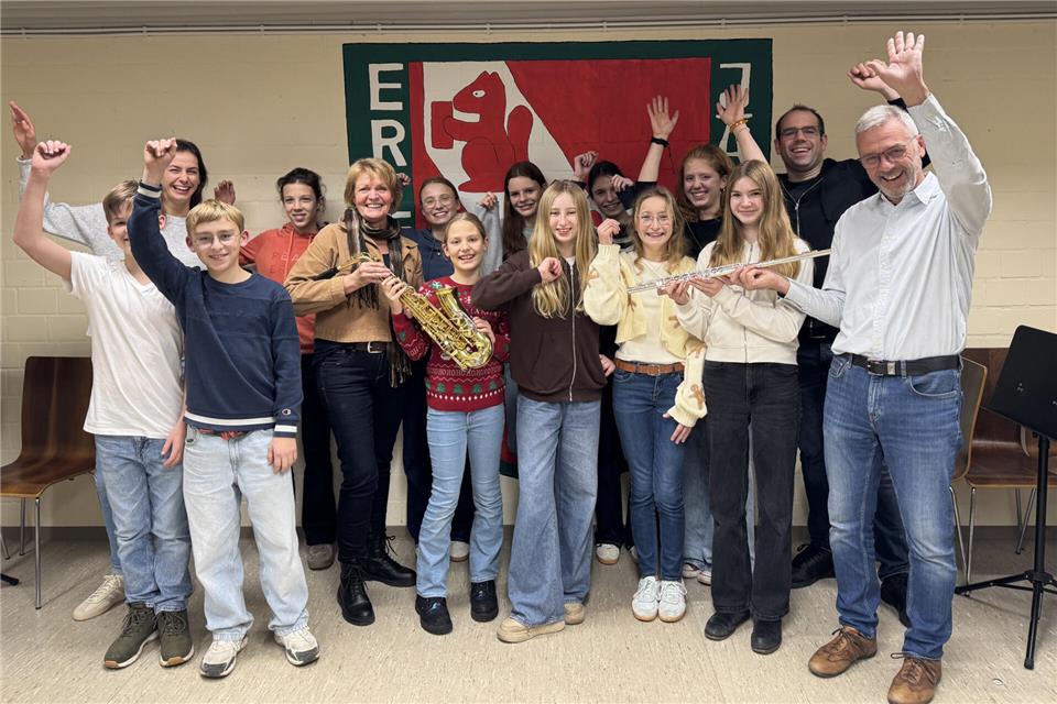 Die Bürgerstiftung hat zwei Instrumente für die Erler Jäger gesponsert.