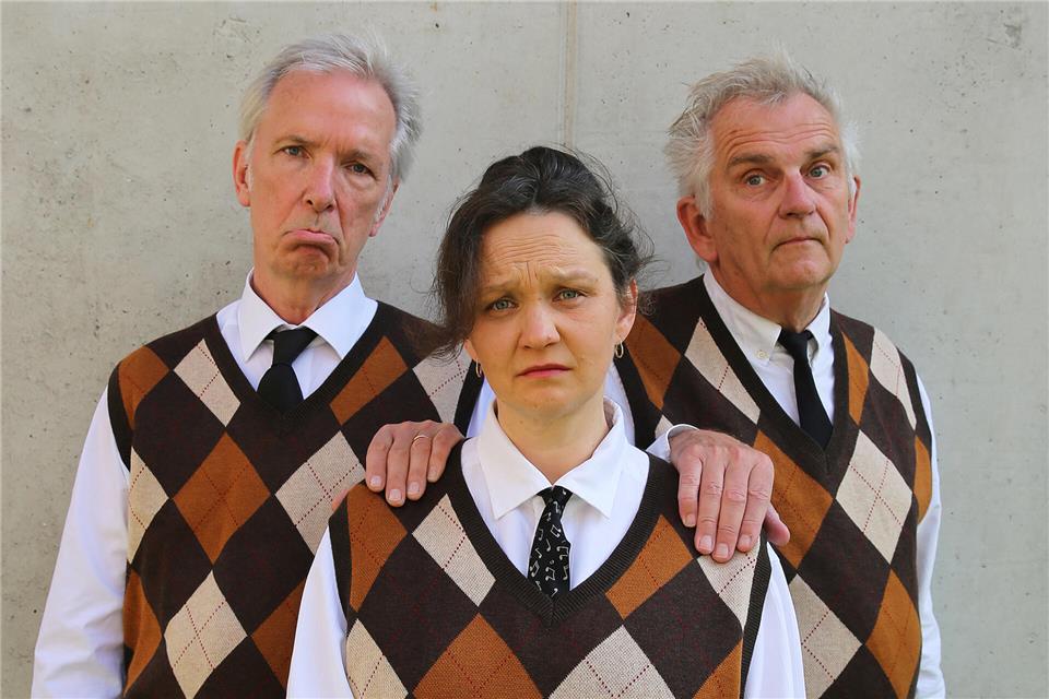 Die Bullemänner Augustin Upmann und Heinz Weißenberg versprechen mit Svetlana Svoroba ausgewählten „Murks“.