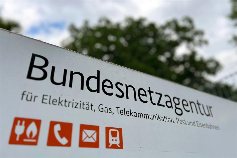 Die Bundesnetzagentur hält ihre Vorgaben weiter für sinnvoll. (Archivbild)Wolf von Dewitz/dpa