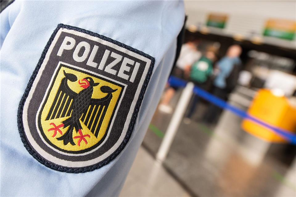 Die Bundespolizei im Saarland bekommt Verstärkung. (Symbolbild)Boris Roessler/dpa