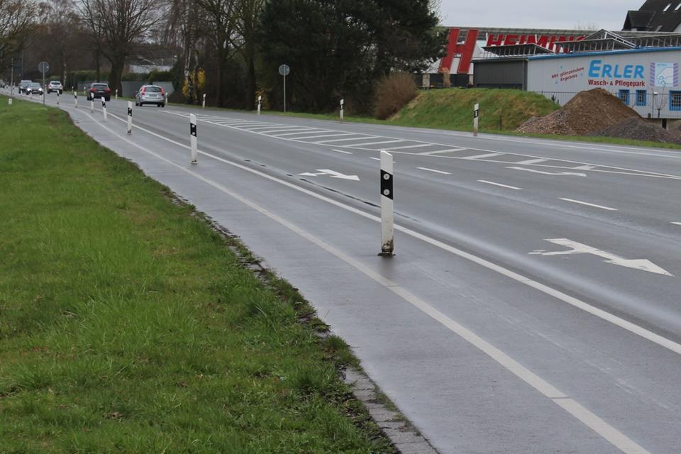 Die Bundesstraße 224 verbindet Dorsten und Erle. Für Radfahrer ist die Strecke nicht attraktiv.