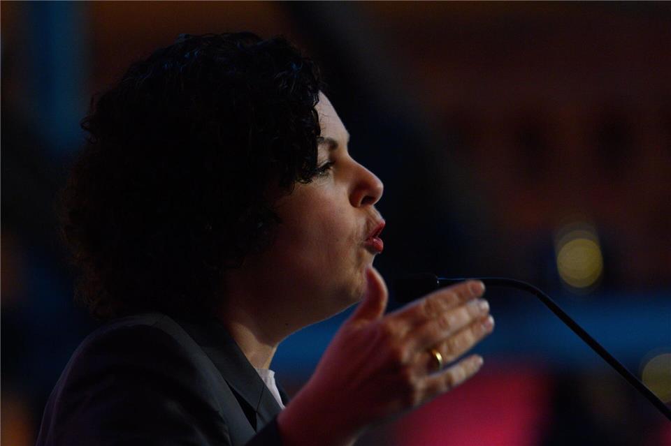 Die Bundesvorsitzende der Partei, Amira Mohamed Ali, griff die Bundesregierung an. Klaus-Dietmar Gabbert/dpa