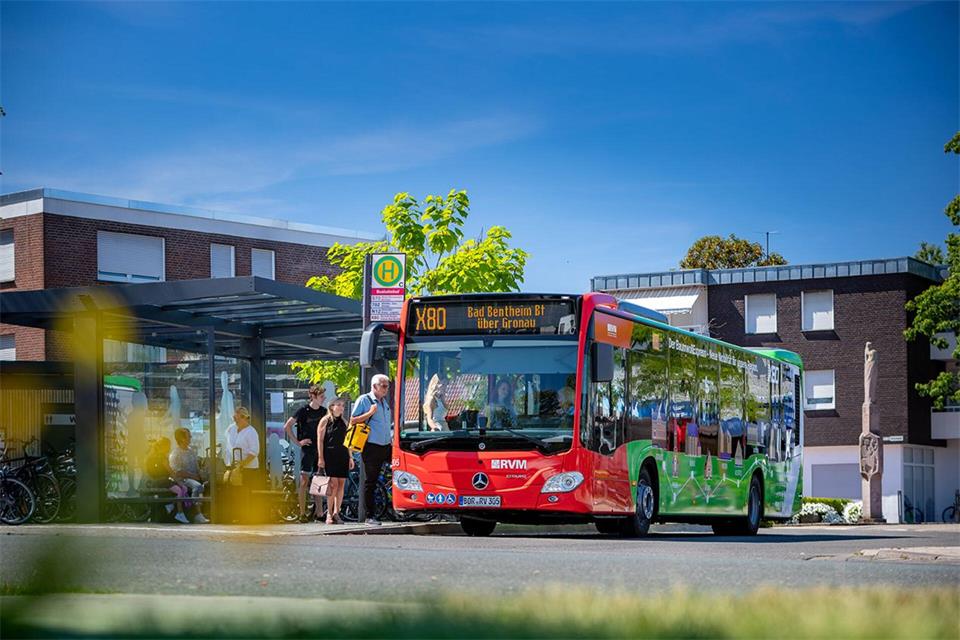 Die Buslinie X80 wird auch zukünftig noch geben, allerdings nur noch bis Gronau. 