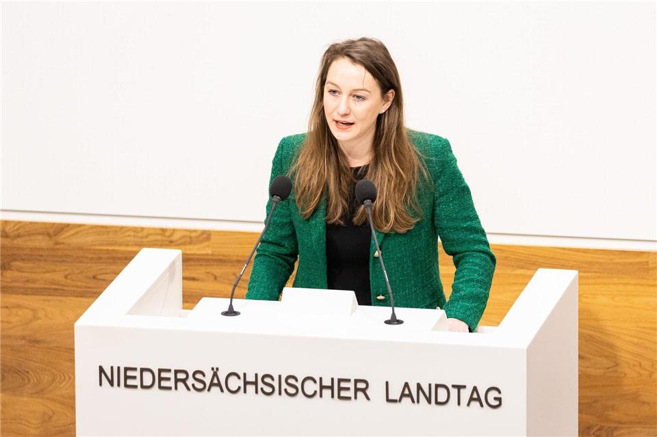 Die CDU-Abgeordnete Ramdor warnt, dass Kinder schon vor der Einschulung abgehängt werden könnten. (Archivbild)Michael Matthey/dpa