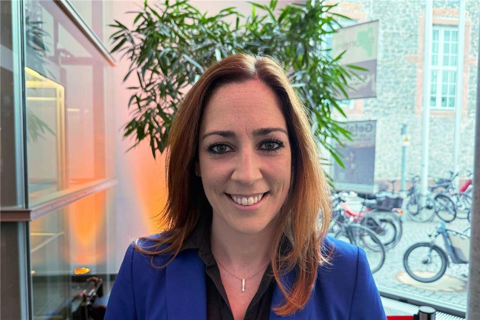 Die CDU-Kandidatin Isabelle Hemsley hat in Hanau die OB-Stichwahl gegen den SPD-Politiker Maximilian Bieri verloren.Michael Bauer/dpa